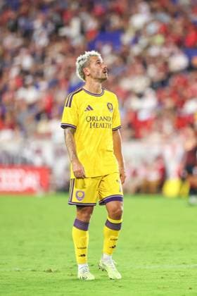 match between New York Red Bulls and Orlando for the MLS, Fussball Herren, USA Antoine Griezmann of Orlando during a match between the New York Red Bulls and Orlando City for the MLS (Major League Soccer) at the Sports Illustrated Stadium in Harrison, New Jersey, United States on the evening of Saturday, August 1, 2026. HARRISON sports illustrated stadium NJ UNITED STATES Copyright: xWILLIAMxVOLCOVx