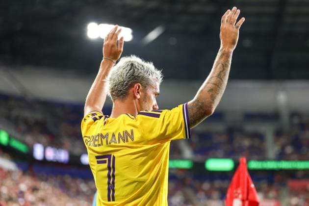match between New York Red Bulls and Orlando for the MLS, Fussball Herren, USA Antoine Griezmann of Orlando during a match between the New York Red Bulls and Orlando City for the MLS (Major League Soccer) at the Sports Illustrated Stadium in Harrison, New Jersey, United States on the evening of Saturday, August 1, 2026. HARRISON sports illustrated stadium NJ UNITED STATES Copyright: xWILLIAMxVOLCOVx