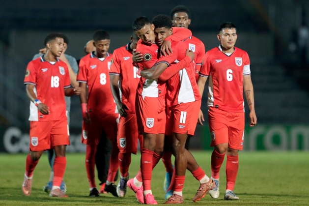 Concacaf Under-20 Championship - Honduras vs Panama Players of Panama celebrate a goal during a Concacaf U-20 Championship match at the Universitario Stadium in Puebla, Mexico, 01 August 2026. Puebla Mexico  Copyright: xHildaxRíosx
