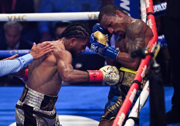 Raymond Muratalla vs. Robson Conceicao in Las Vegas LAS VEGAS, NEVADA - AUG 1: Raymond Muratalla (red & gold glove) and Robson Conceicao (blue & gold glove) exchange punches during their IBF lightweight World Championship, WM, Weltmeisterschaft title fight on Saturday night at The Theater Virgin Hotel in Las Vegas, Nevada, United States on August 1, 2026. Tayfun Coskun Anadolu Nevada United States. Editorial use only. Please get in touch for any other usage.  Copyright: x2026xAnadoluxTayfunxCoskunx