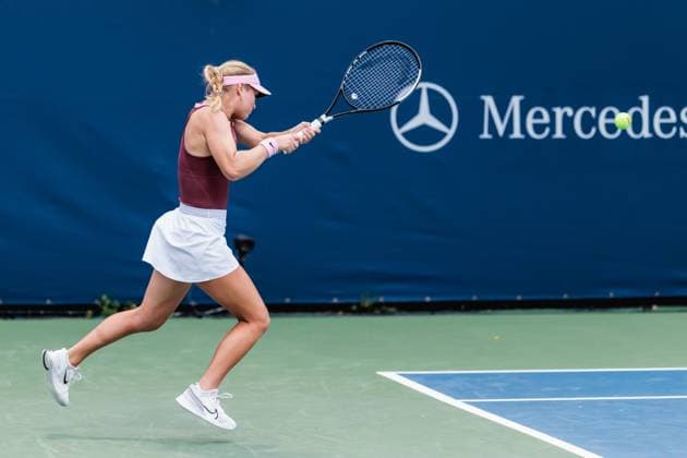 August 1, 2026, Toronto, Ontario, Canada: EMERSON JONES of Australia is seen in action against VARVARA LEPCHENKO of United States of America during a women s singles qualifying match at the 2026 National Bank Open at Sobeys Stadium in Toronto, Ontario. Toronto Canada - ZUMAt160 20260801_zip_t160_055 Copyright: xMathewxTsangx