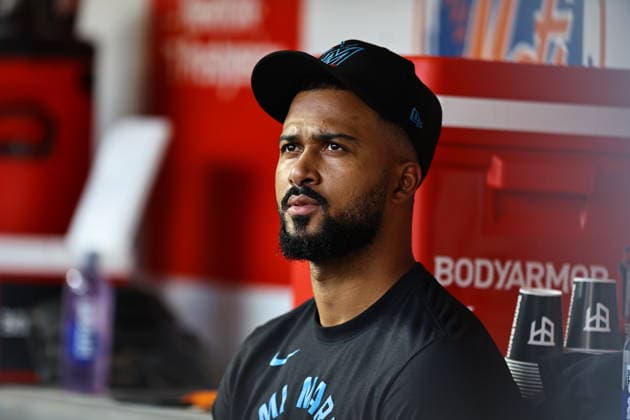 MLB, Baseball Herren, USA Miami Marlins Vs. New York Mets Miami Marlins starting pitcher Sandy Alcantara 22 sits in the dugout during the eighth inning of a baseball game against the New York Mets at Citi Field in Flushing, New York, on August 1, 2026. Flushing N.Y. United States  Copyright: xGordonxDonovanx originalFilename:donovan-mlbmiami260801_npES3.jpg