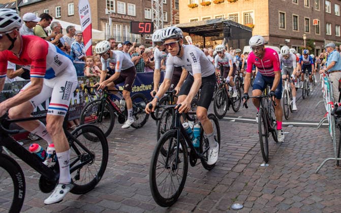 Radsport, 2. Bocholter Nacht, Strassenrennen, 01.08.2026, Ausrichter RC77 Bocholt Elite Bocholt Innenstadt Deutschland *** Cycling, 2nd Bocholt Night, Road Race, August 1, 2026, Organizer: RC77 Bocholt Elite, Bocholt City Center, Germany 260801_rr_rc77-bocholt_2-bcoholter-nacht_53721