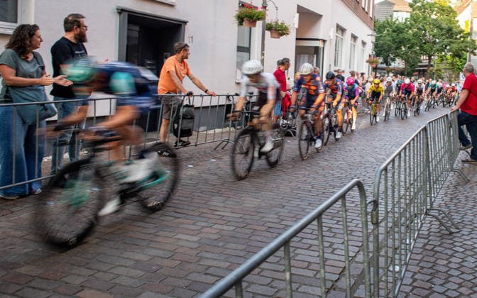 Radsport, 2. Bocholter Nacht, Strassenrennen, 01.08.2026, Ausrichter RC77 Bocholt Elite Teilnehmerfeld Bocholt Innenstadt Deutschland *** Cycling, 2nd Bocholt Night, Road Race, August 1, 2026, Organizer: RC77 Bocholt, Elite Field, Bocholt City Center, Germany 260801_rr_rc77-bocholt_2-bcoholter-nacht_53842