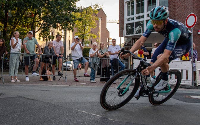 Radsport, 2. Bocholter Nacht, Strassenrennen, 01.08.2026, Ausrichter RC77 Bocholt Elite Phil Bauhaus (Bahrain-Victourious), Bocholt Innenstadt Deutschland *** Cycling, 2nd Bocholt Night, Road Race, August 1, 2026, Organizer: RC77 Bocholt Elite Phil Bauhaus Bahrain Victorious, Bocholt City Center, Germany 260801_rr_rc77-bocholt_2-bcoholter-nacht_53975