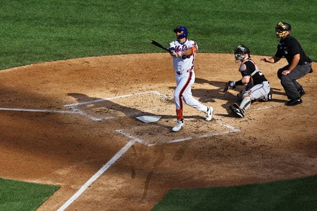 MLB, Baseball Herren, USA Miami Marlins Vs. New York Mets New York Mets player Tyrone Taylor 28 hits a home run during the second inning of a baseball game against the Miami Marlins at Citi Field in Flushing, New York, on August 1, 2026. Flushing N.Y. United States  Copyright: xGordonxDonovanx originalFilename:donovan-mlbmiami260801_npik5.jpg