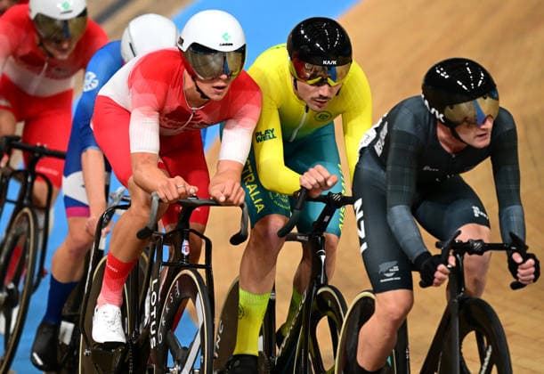 COM26 Track cycling, Rad, Radsport, Bahnrad, Bahn Conor Leahy of Australia (2R) rides during the Men™s 40klm Points Race during the Glasgow 2026 Commonwealth Games Track Cycling at the Sir Chris Hoy Velodrome in Glasgow, Scotland, Sunday, August 2, 2026. ( NO ARCHIVING, EDITORIAL USE ONLY Glasgow Scotland United Kingdom  Copyright: xDEANxLEWINSx 20260802117114510365