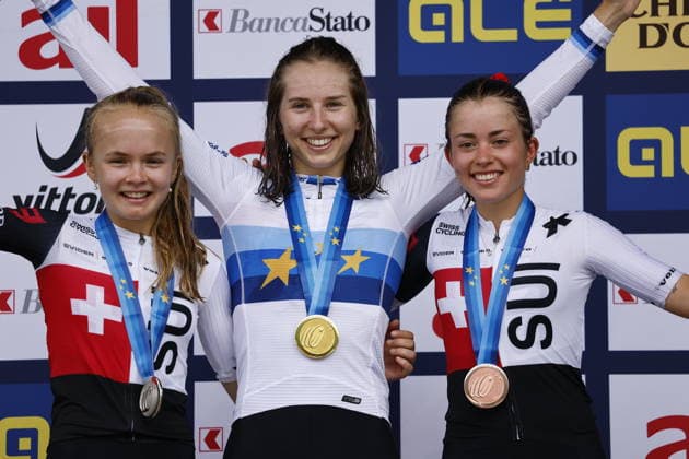 02.08.2026, Monteceneri, Monte Ceneri, 2026 UEC MTB European Championship, EM, Europameisterschaft XCO Women U23 s Final (cross country olympic) Fiona Schibler 2 (SUI) 2nd place and silver medal, Anina Hutter 7 (SUI) 1st place, European Champion and gold medal and Elina Benoit 8 (SUI) 3rd place and bronze medal Monteceneri Monte Ceneri Ticino Switzerland *** August 2, 2026, Monteceneri, Monte Ceneri, 2026 UEC MTB European Championship XCO Women U23 Final, Cross-Country Olympic: Fiona Schibler (2 SUI) took 2nd place and the silver medal, Anina Hutter 7 SUI 1st place, European Champion, and gold medal; and Elina Benoit 8 SUI 3rd place and bronze medal; Monteceneri, Monte Ceneri, Ticino, Switzerland Copyright: xJustPictures.ch FrancescoxMinghettix jp-en-FrMi-_NG_1266