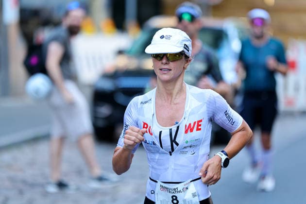Frankfurt City Triathlon 2026, Mitteldistanz Sieger Frauen: Jana Uderstadt Frankfurt City Triathlon 2026 am 2. August 2026 in Frankfurt am Main., Frankfurt Deutschland *** Frankfurt City Triathlon 2026, Women s Middle-Distance Winner: Jana Uderstadt; Frankfurt City Triathlon 2026 on August 2, 2026, in Frankfurt am Main, Frankfurt, Germany