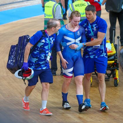 2nd August 2026; Glasgow, Scotland; 2026 Commonwealth Games, Final Day; Sir Chris Hoy Velodrome, Track cycling, Rad, Radsport, Bahnrad, Bahn Womens Keirin First Round, Lauren Bell (SCO) crashes out of heat three and receives assistance from her coaching staff RogerxEvans