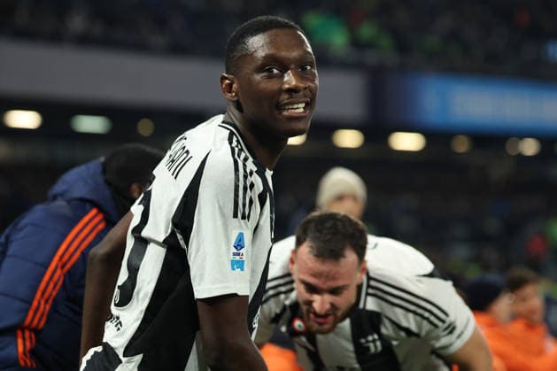 Juventus Randal Kolo Muani celebrates after scoring goal 0-1 during the Serie A soccer match between Napoli and Juventus at the Diego Armando Maradona Stadium in Naples, southern italy - Sunday , January 25 , 2025. - Soccer .  Copyright: xAlessandroxGarofalo LaPressex