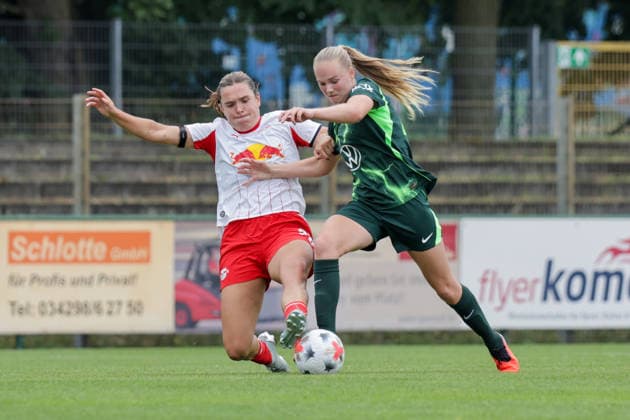 01.08.2026, xgrfx, Fussball Testspiel Frauen , RB Leipzig - VfL Wolfsburg v.l. Linea Saelen (VfL Wolfsburg) (DFL DFB REGULATIONS PROHIBIT ANY USE OF PHOTOGRAPHS as IMAGE SEQUENCES and or QUASI-VIDEO) Leipzig *** August 1, 2026, xgrfx, Women s Soccer Friendly Match, RB Leipzig vs. VfL Wolfsburg, v l Linea Saelen, VfL Wolfsburg, DFL, DFB. REGULATIONS PROHIBIT ANY USE OF PHOTOGRAPHS AS IMAGE SEQUENCES AND OR QUASI-VIDEO, Leipzig