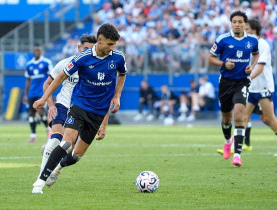 Foto : Daniel ELFADLI ( HSV ) HSV Saisoneröffnung am Sa. 01.08.2026 Fussball Testspiel der Herren Hamburger SV - FC Everton *** Photo by Daniel ELFADLI: HSV Season Opener on Sat, Aug. 1, 2026—Men s Soccer Friendly Match: Hamburger SV vs. Everton FC