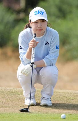Golf: Women s British Open Yuna Araki of Japan lines up a putt on the second hole during the final round of the Women s British Open golf tournament on Aug. 2, 2026, at Royal Lytham &amp; St Annes Golf Club in Lytham St Annes, England.  A14AA0005624859P