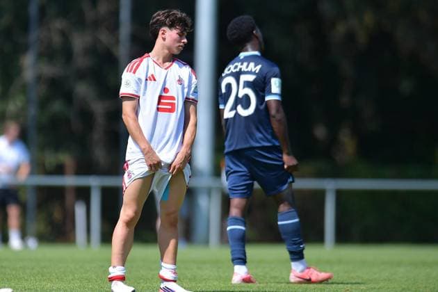 VfL Bochum U19 - 1. FC Köln U19 ** NUR FÜR REDAKTIONELLE ZWECKE ** EDITORIAL USE ONLY **<p>Fußball DFB-Pokal A-Junioren 1. Runde: VfL Bochum U19 - 1. FC Köln U19 am 02.08.2026 am Nachwuchszentrum Hiltroper Straße in Bochum Emanuele Esposito ( 1. FC Köln U19 ) Deutschland Nordrhein-Westfalen Bochum Copyright: ThorstenxTillmann *** VfL Bochum U19 vs. 1. FC Köln U19 ** FOR EDITORIAL PURPOSES ONLY ** EDITORIAL USE ONLY ** p Soccer DFB Cup A Juniors 1st Round VfL Bochum U19 vs. 1. FC Köln U19 on August 2, 2026, at the Hiltroper Straße Youth Academy in Bochum Emanuele Esposito 1. FC Köln U19 Germany North Rhine-Westphalia Bochum Copyright ThorstenxTillmann Copyright: ThorstenxTillmann doc86zfcc3dhk210qs7wi74 ,EDITORIAL USE ONLY