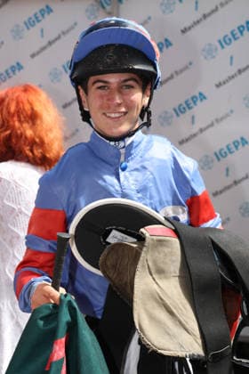 02.08.2026, Dresden, Sachsen, GER - Rennreiter Marian Betl im Portrait. Galopprennbahn Dresden-Seidnitz. () 260802D505DRESDEN.JPG *** August 2, 2026, Dresden, Saxony, GER: A Portrait of Jockey Marian Betl at the Dresden Seidnitz Racetrack 260802D505DRESDEN JPG