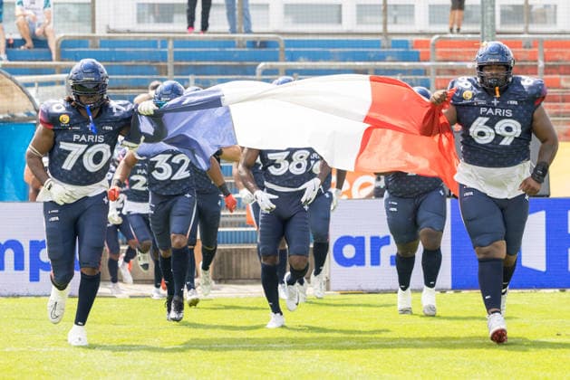 Einlauf, Walk In, Walkin, Entrance, Walkon, Walk on, Munich Ravens vs Paris Musketeers, American Football, EFA, Week 12, 2026, 02.08.2026 Unterhaching Sportpark Unterhaching Germany Copyright: xPFA BjörnxKeckerx
