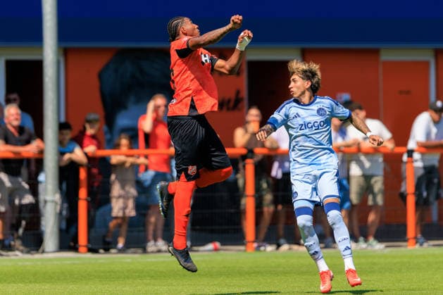 FC Volendam v AFC Ajax - Pre Season Friendly VOLENDAM, NETHERLANDS - AUGUST 2: Maher Carrizo of AFC Ajax and Jair Haakmat of FC Volendam during the Pre Season Friendly match between FC Volendam and AFC Ajax at Kras Stadion on August 2, 2026 in Volendam, Netherlands. Volendam Kras Stadion Netherlands Content not available for redistribution in The Netherlands directly or indirectly through any third parties. Copyright: xMarcelxvanxPlateringenx