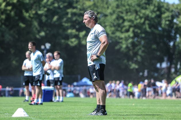 Fussball, 3.Liga Saison 2026 2027 schauinsland reisen Familientag beimMSV Duisburg 02.08.2026, Trainingsgelände MSV Duisburg Uwe Speidel (Co-Trainer, MSV Duisburg) Duisburg Trainingsgelände MSV Duisburg Nordrhein-Westfalen Deutschland *** Sports, Soccer, 3rd Division 2026–2027 Season, Schauinsland Travel, Family Day at MSV Duisburg, August 2, 2026, MSV Duisburg Training Facility, Uwe Speidel, Assistant Coach, MSV Duisburg, Duisburg, MSV Duisburg Training Facility, North Rhine-Westphalia, Germany