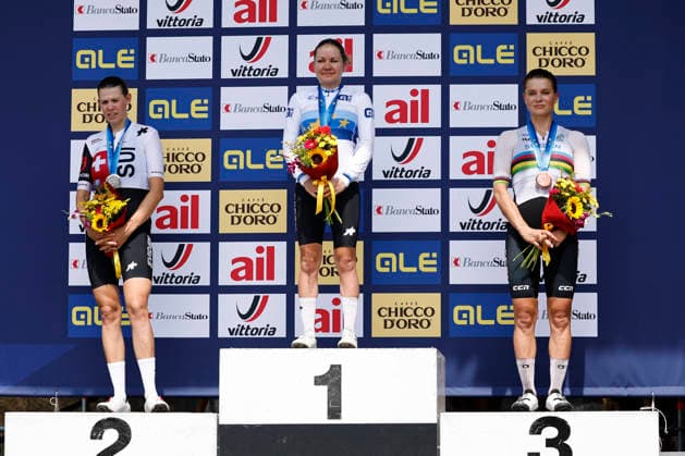 02.08.2026, Monteceneri, Monte Ceneri, 2026 UEC MTB European Championship, EM, Europameisterschaft XCO Women Elite s Final (cross country olympic) Alessandra Keller 2 (SUI) 2nd place and silver medal, Sina Frei 4 (SUI) 1st place, European Champion and gold medal and Jenny Rissveds 1 (SWE) 3rd place and bronze medal Monteceneri Monte Ceneri Ticino Switzerland *** August 2, 2026, Monteceneri, Monte Ceneri, 2026 UEC MTB European Championship XCO Women s Elite Final, Cross-Country Olympic: Alessandra Keller (2 SUI) took 2nd place and the silver medal, Sina Frei 4 SUI 1st place, European Champion, and gold medal; and Jenny Rissveds 1 SWE 3rd place and bronze medal; Monteceneri, Monte Ceneri, Ticino, Switzerland Copyright: xJustPictures.ch FrancescoxMinghettix jp-en-FrMi-_NG_2149