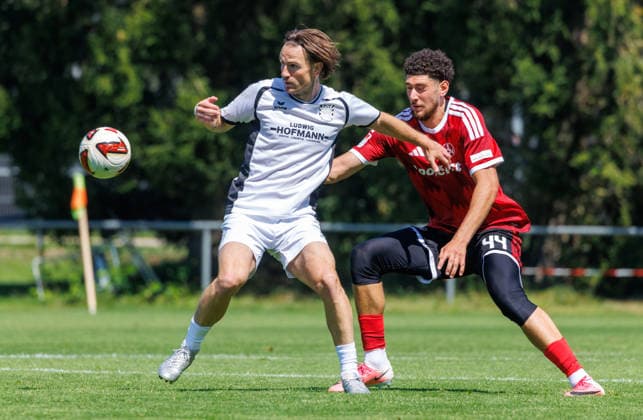 02.08.2026 - Fussball - Saison 2026 2027 - Testspiel Freundschaftsspiel Vorbereitungsspiel: 1. FC Nürnberg Nuernberg FCN ( Club ) - FSV Frankfurt - Sportfoto Zink DaMa - xdaxmax - Cas Peters (10, FSV Frankfurt ) Khalid Abu El Haija (44, 1. FC Nürnberg FCN ) *** August 2, 2026 Soccer Season 2026–2027 Exhibition Match Friendly Match Preseason Match 1. FC Nürnberg Nuremberg FCN Club FSV Frankfurt Sports Photo Zink DaMa xdaxmax Cas Peters 10, FSV Frankfurt Khalid Abu El Haija 44, 1 FC Nuremberg FCN