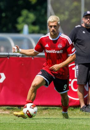 02.08.2026 - Fussball - Saison 2026 2027 - Testspiel Freundschaftsspiel Vorbereitungsspiel: 1. FC Nürnberg Nuernberg FCN ( Club ) - FSV Frankfurt - Sportfoto Zink DaMa - xdaxmax - Sigurd Haugen ( 9, 1. FC Nürnberg FCN ) *** August 2, 2026 Soccer 2026–2027 Season Exhibition Match Friendly Match Preseason Match 1. FC Nürnberg Nuremberg FCN Club FSV Frankfurt Sports Photo Zink DaMa xdaxmax Sigurd Haugen 9, 1. FC Nürnberg FCN
