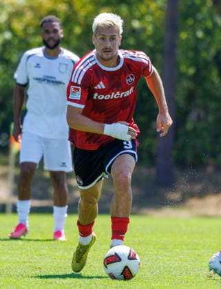 02.08.2026 - Fussball - Saison 2026 2027 - Testspiel Freundschaftsspiel Vorbereitungsspiel: 1. FC Nürnberg Nuernberg FCN ( Club ) - FSV Frankfurt - Sportfoto Zink DaMa - xdaxmax - Sigurd Haugen ( 9, 1. FC Nürnberg FCN ) *** August 2, 2026 Soccer 2026–2027 Season Exhibition Match Friendly Match Preseason Match 1. FC Nürnberg Nuremberg FCN Club FSV Frankfurt Sports Photo Zink DaMa xdaxmax Sigurd Haugen 9, 1. FC Nürnberg FCN
