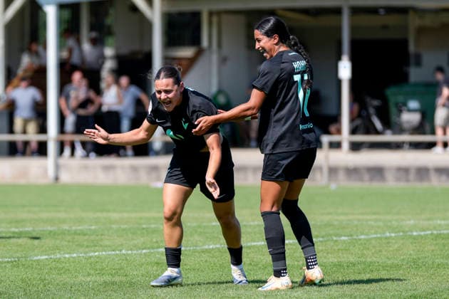 v.li.: Torschützin Leyila Aydin (Viktoria, 47), Maya Ruby Hahn (Viktoria, 11), Spielerinnen vom FC Viktoria Berlin, jubeln über das Tor zum 1:3, Jubel, Torjubel, Torerfolg, celebrate the goal, goal, celebration, jubelt ueber das Tor, Freuen, Freude, freut sich, optimistisch, positiv, Spielszene, Highlight, Action, Aktion, 02.08.2026, St. Leon-Rot (Deutschland), Fussball, 2. Frauen-Bundesliga, TSG 1899 Hoffenheim U20 - FC Viktoria Berlin, DFB DFL REGULATIONS PROHIBIT ANY USE OF PHOTOGRAPHS AS IMAGE SEQUENCES AND OR QUASI-VIDEO. *** From left: Goal scorer Leyila Aydin Viktoria, 47, Maya Ruby Hahn Viktoria, 11, players from FC Viktoria Berlin, celebrating the goal that made the score 1–3, Celebration, goal celebration, scoring a goal, celebrate the goal, goal, celebration, cheering over the goal, joy, happiness, happy, optimistic, positive, game scene, highlight, action, 02 08 2026, St. Leon-Rot, Germany, soccer, Women’s Bundesliga 2, TSG 1899 Hoffenheim U20 vs. FC Viktoria Berlin, DFB and DFL regulations prohibit any use of photographs as image sequences and or quasi-video xozx