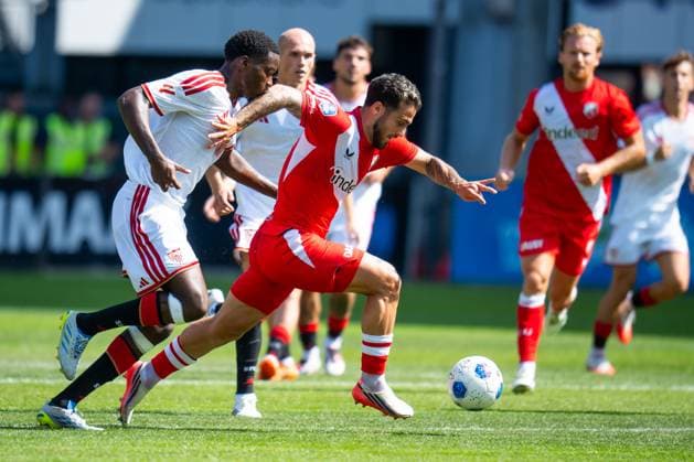 UTRECHT , 02-08-2026 , Stadium Galagenwaard , season 2026 2027 , Dutch Pre-season football , match between FC Utrecht and Sevilla , picture shows Sevilla player Lucien Agoume FC Utrecht player Angel Alarcon Utrecht - Sevilla (friendly)  x205404591x Copyright: