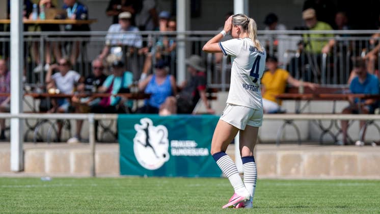 Rieke Jungebloed (TSG II, 4), Spielerin, Spielerinnen der TSG 1899 Hoffenheim II (U20), enttäuscht schauend, Enttäuschung, Frustration, disappointed, pessimistisch, nach dem Gegentor zum 1:3, Action, Aktion, Spielszene, 02.08.2026, St. Leon-Rot (Deutschland), Fussball, 2. Frauen-Bundesliga, TSG 1899 Hoffenheim U20 - FC Viktoria Berlin, DFB DFL REGULATIONS PROHIBIT ANY USE OF PHOTOGRAPHS AS IMAGE SEQUENCES AND OR QUASI-VIDEO. *** Rieke Jungebloed, TSG II, 4, player, players from TSG 1899 Hoffenheim II U20, looking disappointed, disappointment, frustration, pessimistic, after conceding the goal that made the score 1–3, Action, game scene, August 2, 2026, St. Leon-Rot, Germany, soccer, Women’s Bundesliga 2, TSG 1899 Hoffenheim U20 vs. FC Viktoria Berlin, DFB and DFL regulations prohibit any use of photographs as image sequences and or quasi-video xozx