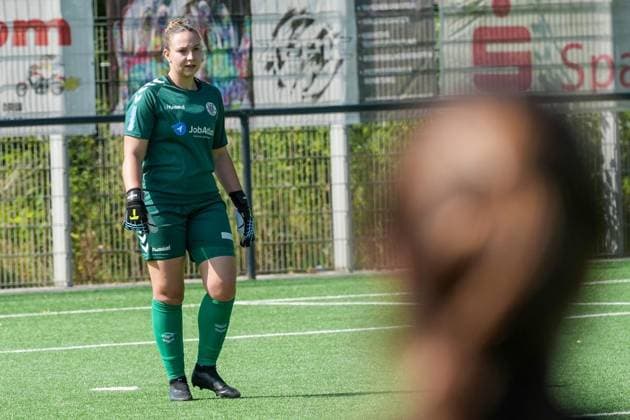 Frauenfussball in Essen ** NUR FÜR REDAKTIONELLE ZWECKE ** EDITORIAL USE ONLY **<p>Ada Julie Hapke vom ETB Schwarz-Weiß Essen im Spiel gegen die SV Fortuna Bottrop Frauen. Das Testspiel, ETB Schwarz-Weiß Essen gegen die SV Fortuna Bottrop Frauen, am 02.08. 2026 im Stadion Uhlenkrug, Am Uhlenkrug 40 endete 5:2. Michael Gohl FUNKE Foto Services< p> Deutschland Nordrhein-Westfalen Essen Copyright: MichaelxGohl *** Women s Soccer in Essen ** FOR EDITORIAL USE ONLY ** EDITORIAL USE ONLY ** p Ada Julie Hapke of ETB Schwarz Weiß Essen in the match against SV Fortuna Bottrop Women. The friendly match between ETB Schwarz Weiß Essen and SV Fortuna Bottrop Women took place on August 2, 2026, at Uhlenkrug Stadium, Am Uhlenkrug 40, ended 5–2. Michael Gohl, FUNKE Photo Services p Sports Germany North Rhine-Westphalia Essen. Copyright MichaelxGohl Copyright: MichaelxGohl doc86zgnki2qvo3bstei52 ,EDITORIAL USE ONLY