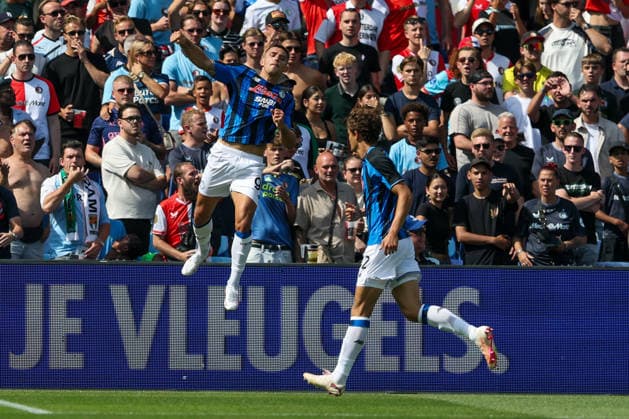 2026-08-02 Feyenoord v Atalanta Bergamo - Pre Season Friendly ROTTERDAM, NETHERLANDS - AUGUST 2: Nikola Krstovic of Atalanta Bergamo celebrates after scoring the first goal of the team during the Pre Season Friendly match between Feyenoord and Atalanta Bergamo at Stadion Feijenoord on August 2, 2026 in Rotterdam, Netherlands. Rotterdam Stadion Feijenoord Netherlands Content not available for redistribution in The Netherlands directly or indirectly through any third parties. Copyright: xHansxvanxderxValkx