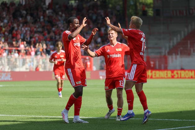 02.08.2026, xtgx, Fussball, Testspiel, 1. FC Union Berlin - Cagliari Calcio v.l. Ilyas Ansah (Union Berlin, 10) Jubel, Torjubel, jubelt ueber das Tor, celebrate the goal, celebration (DFL DFB REGULATIONS PROHIBIT ANY USE OF PHOTOGRAPHS as IMAGE SEQUENCES and or QUASI-VIDEO) Berlin *** August 2, 2026, xtgx, Soccer, Friendly Match, 1. FC Union Berlin vs. Cagliari Calcio, Ilyas Ansah, Union Berlin, 10 Cheers, Goal celebration, celebrating the goal, DFL and DFB regulations prohibit any use of photographs as image sequences and or quasi-video, Berlin