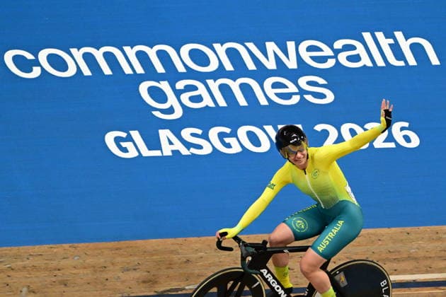 COM26 Track cycling, Rad, Radsport, Bahnrad, Bahn Alyssa Polites of Australia celebrates after winning the Women™s Elimination Race Final during the Glasgow 2026 Commonwealth Games Track Cycling at the Sir Chris Hoy Velodrome in Glasgow, Scotland, Sunday, August 2, 2026. ( NO ARCHIVING, EDITORIAL USE ONLY Glasgow Scotland United Kingdom  Copyright: xDEANxLEWINSx 20260803149005192479