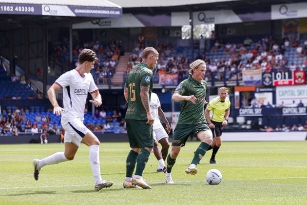 LUTON , 02-08-2026 , Kenilworth Road , season 2026 2027 , Dutch Pre-season football . friendly match between Luton Town and Go Ahead Eagles, final result 0-1, GA Eagles player Victor Edvardsen GA Eagles player Soren Tengstedt Luton Town - Go Ahead Eagles (friendly)  x205405990x Copyright: