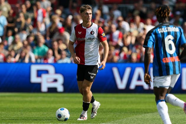 2026-08-02 Feyenoord v Atalanta Bergamo - Pre Season Friendly ROTTERDAM, NETHERLANDS - AUGUST 2: Thijs Kraaijeveld of Feyenoord looks on during the Pre Season Friendly match between Feyenoord and Atalanta Bergamo at Stadion Feijenoord on August 2, 2026 in Rotterdam, Netherlands. Rotterdam Stadion Feijenoord Netherlands Content not available for redistribution in The Netherlands directly or indirectly through any third parties. Copyright: xHansxvanxderxValkx