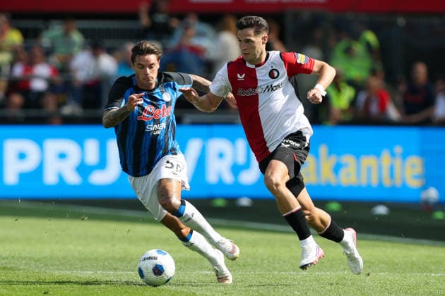 2026-08-02 Feyenoord v Atalanta Bergamo - Pre Season Friendly ROTTERDAM, NETHERLANDS - AUGUST 2: Mika Marmol of Feyenoord is challenged by Nicola Zalewski of Atalanta Bergamo during the Pre Season Friendly match between Feyenoord and Atalanta Bergamo at Stadion Feijenoord on August 2, 2026 in Rotterdam, Netherlands. Rotterdam Stadion Feijenoord Netherlands Content not available for redistribution in The Netherlands directly or indirectly through any third parties. Copyright: xHansxvanxderxValkx