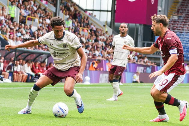 BURNLEY, ENGLAND - AUGUST 2: Bashir Humphreys of Burnley controls the ball during the pre-season friendly match between Burnley and Torino at Turf Moor on August 2, 2026 in Burnley, England.  Copyright: xSeanxChandlerx xSPPx Sportspressphoto_SPR199429