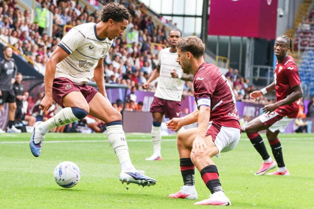 BURNLEY, ENGLAND - AUGUST 2: Bashir Humphreys of Burnley controls the ball during the pre-season friendly match between Burnley and Torino at Turf Moor on August 2, 2026 in Burnley, England.  Copyright: xSeanxChandlerx xSPPx Sportspressphoto_SPR199430