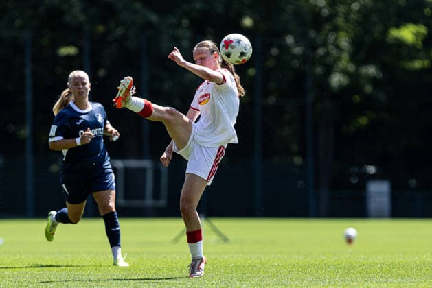 2.Frauen-Bundesliga: FC Köln Frauen II - SC Sand; 02.08.2026 Frieda Bähr (1. FC Köln Frauen, 14) 2.Frauen-Bundesliga: FC Köln Frauen II - SC Sand; Geißbockheim, Köln; 02.08.2026 DFL regulations prohibit any use of photographs as image sequences and or quasi video. *** Women s Bundesliga II: FC Köln Women II vs. SC Sand, August 2, 2026, Frieda Bähr, 1 FC Köln Women, 14, Women s Bundesliga II: FC Köln Women II vs. SC Sand, Geißbockheim, Cologne August 2, 2026 DFL regulations prohibit any use of photographs as image sequences and or quasi-video Copyright: xBEAUTIFULxSPORTS Buriakovx