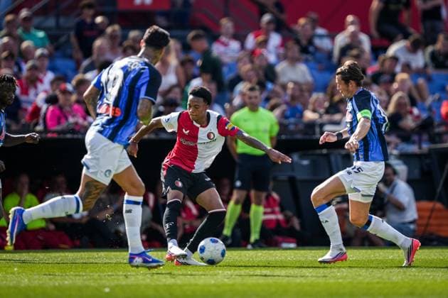 ROTTERDAM , 02-08-2026 , Stadium Feijenoord de Kuip , season 2026 2027 , Dutch preseason football , Friendly match between Feyenoord and Atalanta Bergamo (Kuip Cup) , picture shows Feyenoord player Jivayno Zinhagel Feyenoord - Atalanta (friendly)  x205408156x Copyright: