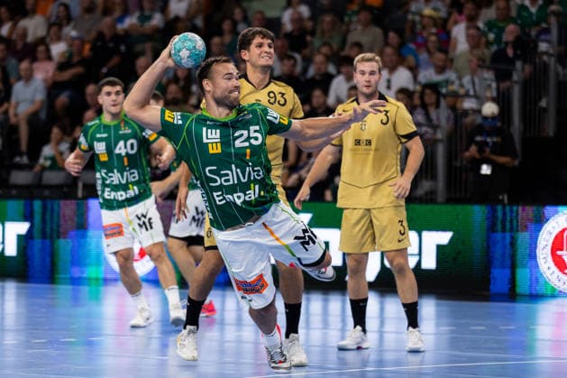 Ludvig JURMALA (FRISCH AUF! Goeppingen, 25) erzielt ein Tor, Aktion, Torwurf GER, FRISCH AUF! Goeppingen vs. Sporting Lissabon, Handball, Testspiel Vorbereitung, Spielzeit 2026 2027, 02.08.2026, GER, FRISCH AUF! Goeppingen vs. Sporting Lissabon, Handball, Testspiel Vorbereitung, Spielzeit 2026 2027, 02.08.2026, Neu-Ulm *** Ludvig JURMALA FRISCH AUF Goeppingen, 25 scores a goal, play, shot on goal GER, FRISCH AUF Goeppingen vs. Sporting Lisbon, handball, preseason friendly, 2026–2027 season, August 2, 2026, GER, FRISCH AUF Goeppingen vs. Sporting Lisbon, handball, preseason friendly, 2026–2027 season, August 2, 2026, Neu Ulm Copyright: xEibnerxPressefoto OliverxSchmidtx EP_OST