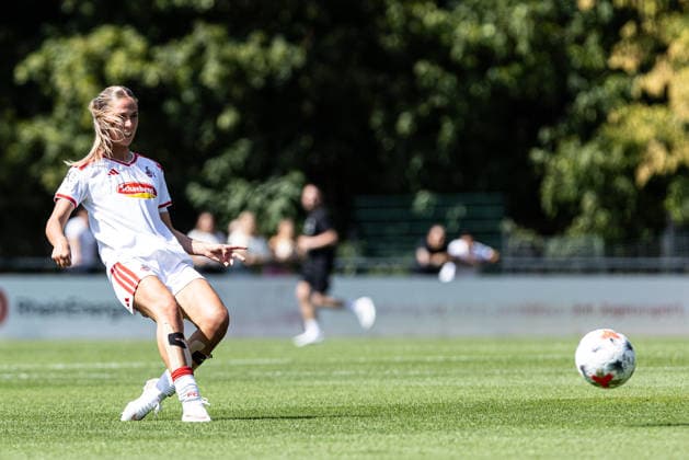 2.Frauen-Bundesliga: FC Köln Frauen II - SC Sand; 02.08.2026 Jil Schäfer (1. FC Köln Frauen, 6) 2.Frauen-Bundesliga: FC Köln Frauen II - SC Sand; Geißbockheim, Köln; 02.08.2026 DFL regulations prohibit any use of photographs as image sequences and or quasi video. *** Women s Bundesliga II: FC Köln Women II vs. SC Sand, August 2, 2026; Jil Schäfer, 1 FC Köln Women, 6-2 Women s Bundesliga II: FC Köln Women II vs. SC Sand, Geißbockheim, Cologne August 2, 2026 DFL regulations prohibit any use of photographs as image sequences and or quasi-video Copyright: xBEAUTIFULxSPORTS Buriakovx