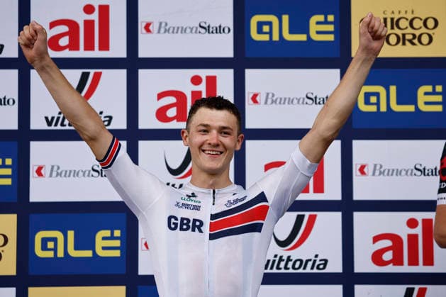 02.08.2026, Monteceneri, Monte Ceneri, 2026 UEC MTB European Championship, EM, Europameisterschaft XCO Men Elite s Final (cross country olympic) Charlie Aldridge 2 (GBR) 1st place, European Champion and gold medal Monteceneri Monte Ceneri Ticino Switzerland *** August 2, 2026, Monteceneri, Monte Ceneri, 2026 UEC MTB European Championship XCO Men s Elite Final, Cross Country Olympic: Charlie Aldridge (2 GBR) took 1st place, becoming European Champion and winning the gold medal in Monteceneri, Monte Ceneri, Ticino, Switzerland Copyright: xJustPictures.ch FrancescoxMinghettix jp-en-FrMi-_NG_2710