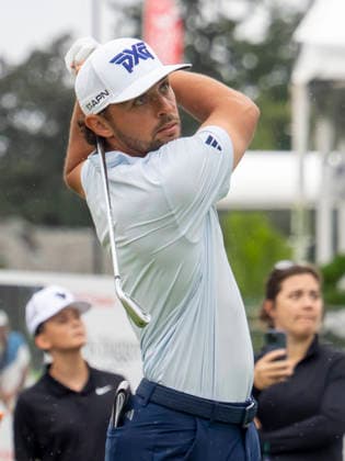 DETROIT, MI - AUGUST 02: Marco Penge (ENG) hits the ball during the final round of the Rocket Classic at Detroit Golf Club on August 02, 2026, in Detroit, Michigan. (Photo by Joseph Weiser Icon Sportswire) GOLF: AUG 02 PGA, Golf Herren Rocket Classic EDITORIAL USE ONLY Icon260802026
