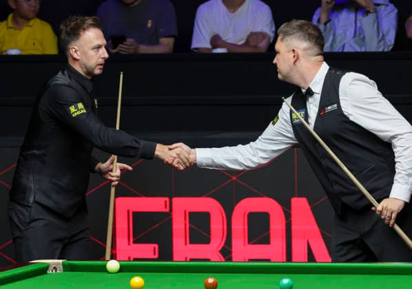 (260802) -- SHANGHAI, Aug. 2, 2026 -- Judd Trump (L) shakes hands with Kyren Wilson before the final match between Judd Trump of England and Kyren Wilson of England at the World Snooker Shanghai Masters 2026 in Shanghai, east China, Aug. 2, 2026. ) (SP)CHINA-SHANGHAI-SNOOKER-SHANGHAI MASTERS 2026-FINAL (CN) ChenxHaoming 
