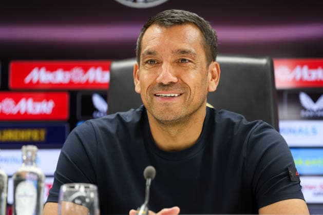 2026-08-02 Feyenoord v Atalanta Bergamo - Pre Season Friendly ROTTERDAM, NETHERLANDS - AUGUST 2: Headcoach Giovanni van Bronckhorst of Feyenoord during the press conference, PK, Pressekonferenz during the Pre Season Friendly match between Feyenoord and Atalanta Bergamo at Stadion Feijenoord on August 2, 2026 in Rotterdam, Netherlands. Rotterdam Stadion Feijenoord Netherlands Content not available for redistribution in The Netherlands directly or indirectly through any third parties. Copyright: xHansxvanxderxValkx