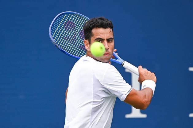 MONTREAL, QC - AUGUST 02: Jaume Munar (ESP) returns the ball during a first round match at National Bank Open on August 02, 2026 at IGA Stadium in Montreal, QC (Photo by David Kirouac Icon Sportswire) TENNIS: AUG 02 National Bank Open EDITORIAL USE ONLY Icon26080200926