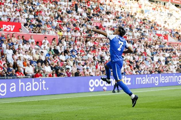 EINDHOVEN - Wesley Patati of AZ Alkmaar celebrates after scoring the 0-2 during the 30th edition of the Johan Cruyff Shield between PSV Eindhoven and AZ Alkmaar at the Phillips Stadium on August 2, 2026 in Eindhoven, the Netherlands. PIETER STAM DE JONGE ANP Johan Cruijff Shield 2026 27 xVIxANPxSportx xxANPxIVx 564764778 originalFilename: 564764778.jpg