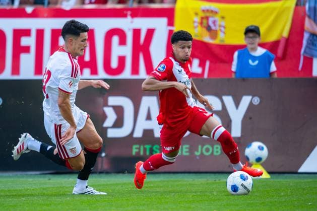 UTRECHT , 02-08-2026 , Stadium Galagenwaard , season 2026 2027 , Dutch Pre-season football , match between FC Utrecht and Sevilla , picture shows FC Utrecht player Adrian Blake Utrecht - Sevilla (friendly)  x205411833x Copyright: